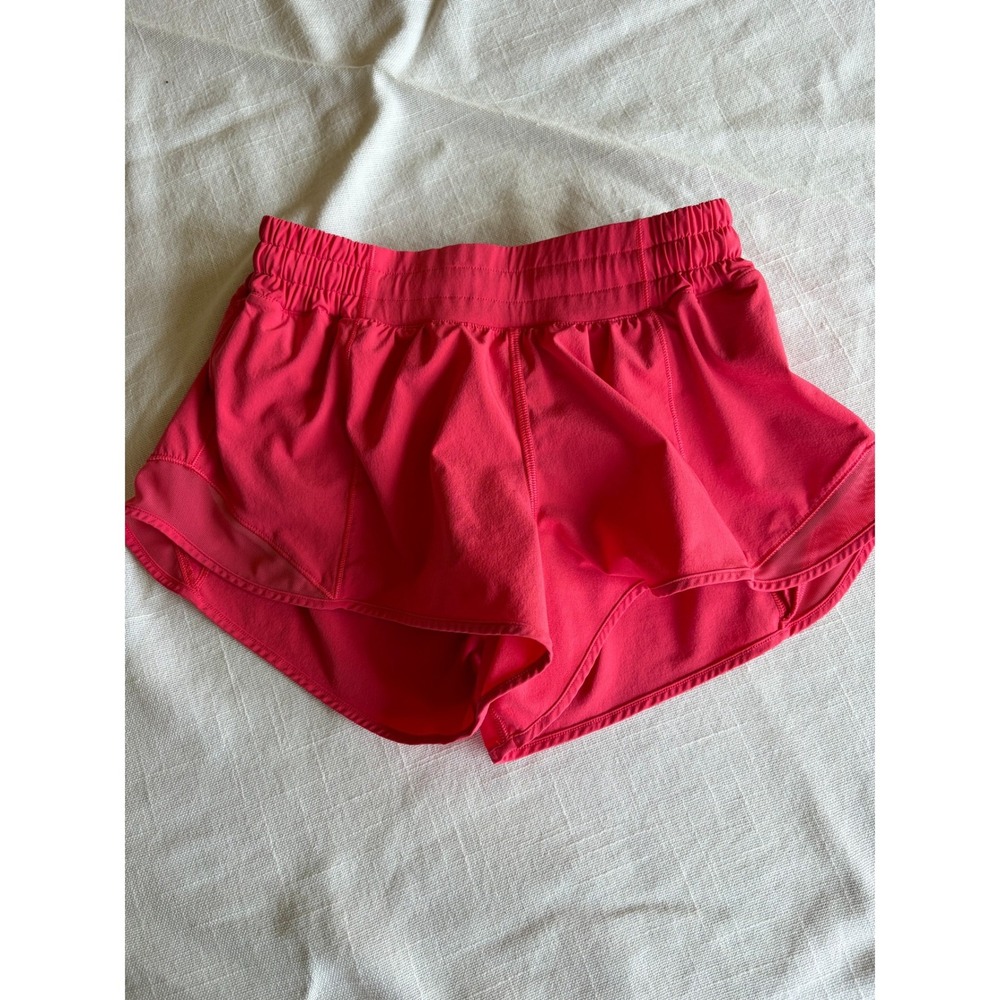 Lululemon Hotty Hot Shorts Size 6 Hot Pink Raspberry Lined Run Short 2.5" Inseam